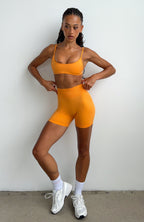 Zoom Seamless Shorts 4" Mango