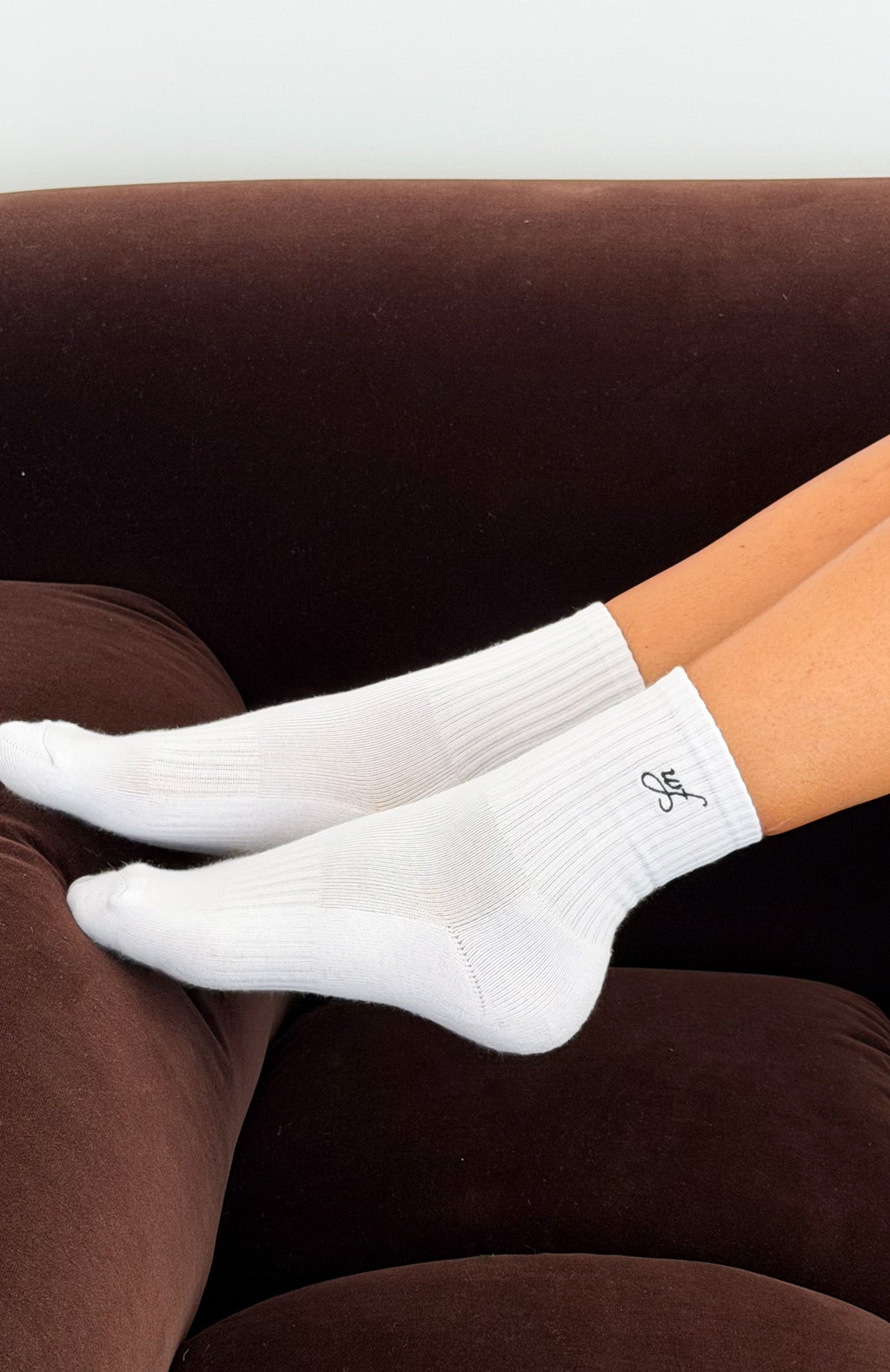 A Glimpse Socks White