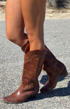 Sadie Cowboy Boots Vintage Chocolate