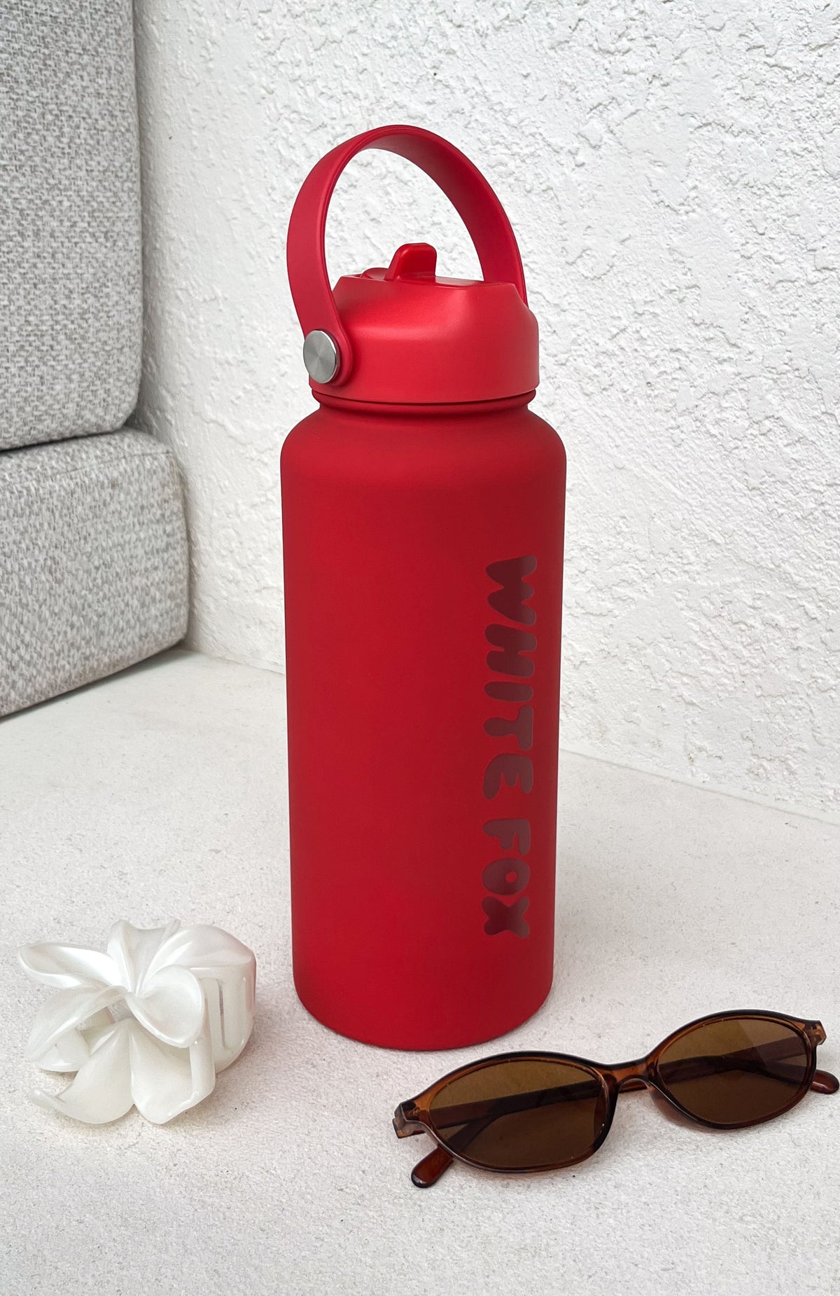 Staying Hydrated 1L Drink Bottle Red