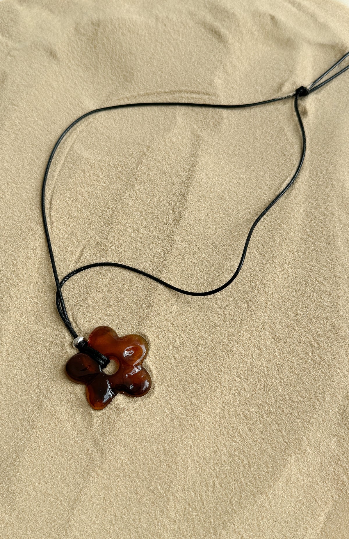 Xavia Necklace Black/Amber
